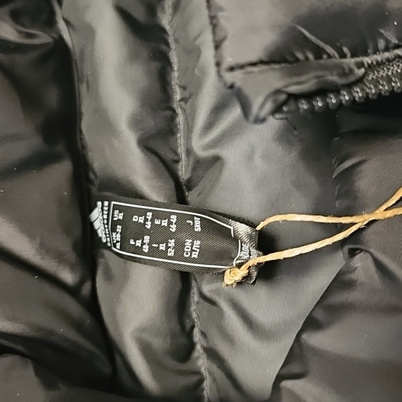 Adidas [XL] ESSENTIALS LIGHT DOWN JACKET - Picture 8 of 8